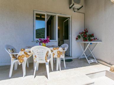  Für 4 Personen: Hübsches Apartment / Ferienwohnung in der Region Dubrovnik-Neretva