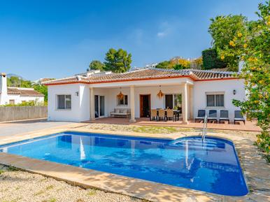 Gemütliches Ferienhaus : Region Javea für 8 Personen