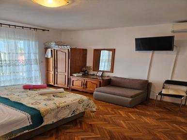  Für 3 Personen: Hübsches Apartment / Ferienwohnung in der Region Šibenik-Knin