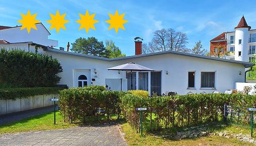 Gemütliches Ferienhaus : Region Ostseebad Heringsdorf für 6 Personen