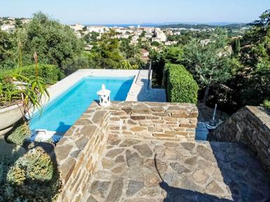Gemütliches Ferienhaus : Region Bormes-les-Mimosas für 8 Personen