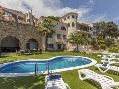 Gemütliches Ferienhaus : Region Lloret de Mar für 16 Personen