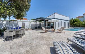 Gemütliches Ferienhaus : Region Royan für 10 Personen