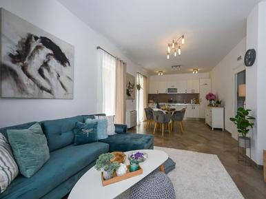 Gemütliches Ferienhaus : Region Gruda für 10 Personen