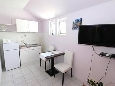  Für 2 Personen: Hübsches Apartment / Ferienwohnung in der Region Split-Dalmatien