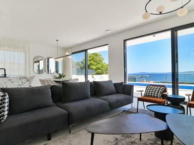 Gemütliches Ferienhaus : Region Okrug Gornji für 10 Personen