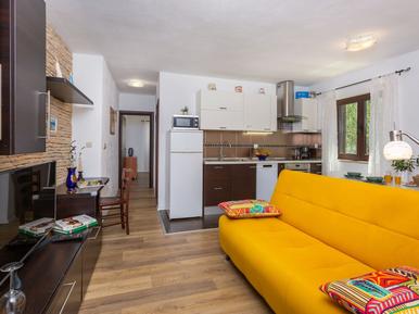  Für 3 Personen: Hübsches Apartment / Ferienwohnung in der Region Njivice