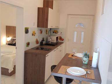  Für 4 Personen: Hübsches Apartment / Ferienwohnung in der Region Novalja