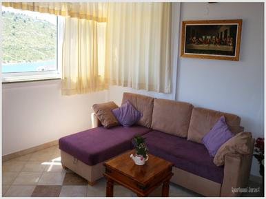  Für 6 Personen: Hübsches Apartment / Ferienwohnung in der Region Šibenik-Knin
