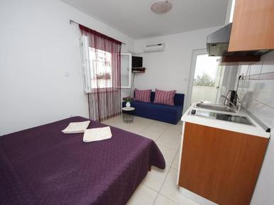  Für 2 Personen: Hübsches Apartment / Ferienwohnung in der Region Baska Voda