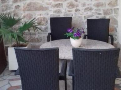  Für 4 Personen: Hübsches Apartment / Ferienwohnung in der Region Brzac