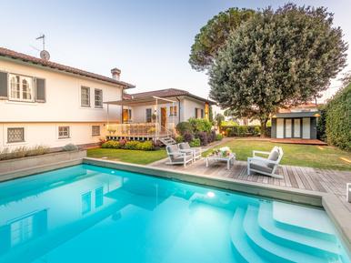 Gemütliches Ferienhaus : Region Pietrasanta für 8 Personen