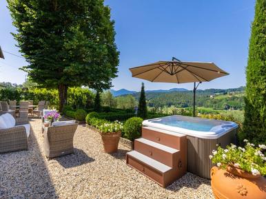 Gemütliches Ferienhaus : Region Carignano di Lucca für 8 Personen