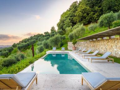 Gemütliches Ferienhaus : Region Arsina für 10 Personen