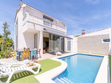 Gemütliches Ferienhaus : Region Empuriabrava für 8 Personen