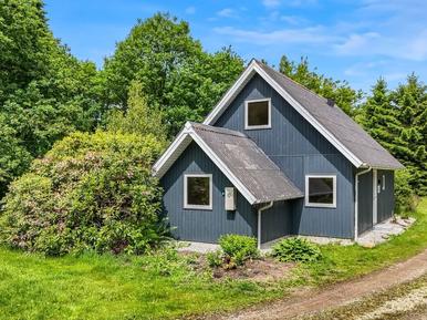 Gemütliches Ferienhaus : Region Give für 6 Personen