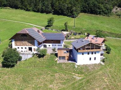Gemütliches Ferienhaus : Region Dolomiten für 8 Personen