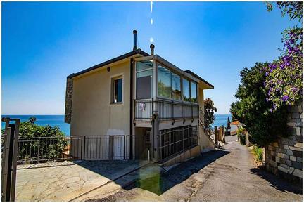  Für 4 Personen: Hübsches Apartment / Ferienwohnung in der Region San Lorenzo al Mare