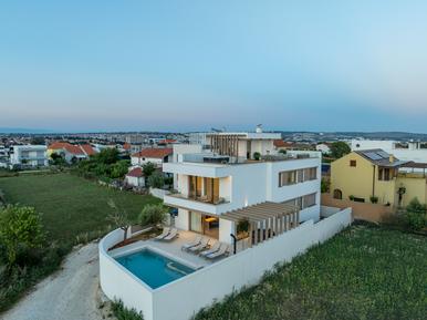 Gemütliches Ferienhaus : Region Zadar für 10 Personen