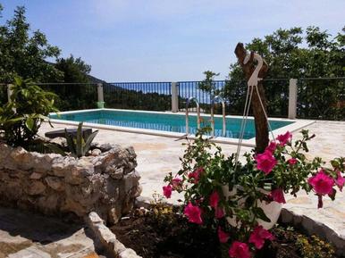 Gemütliches Ferienhaus : Region Bast für 10 Personen