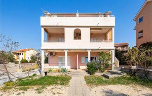  Für 4 Personen: Hübsches Apartment / Ferienwohnung in der Region Cres