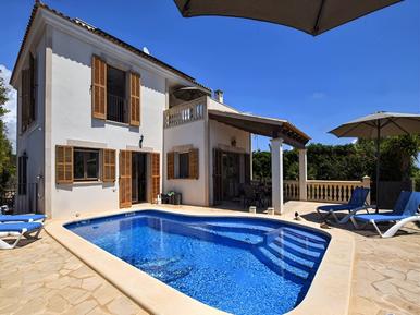 Gemütliches Ferienhaus : Region Cala Santanyi für 6 Personen