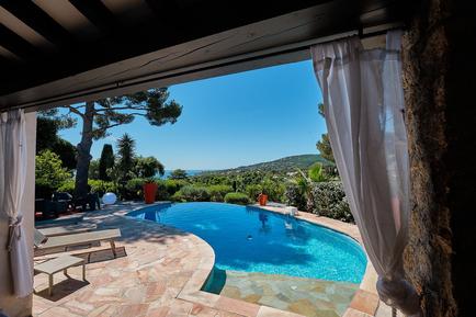 Gemütliches Ferienhaus : Region Cote d'Azur für 8 Personen