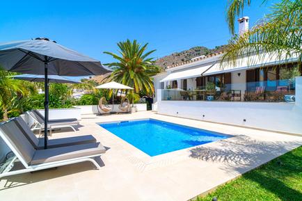 Gemütliches Ferienhaus : Region Nerja für 4 Personen