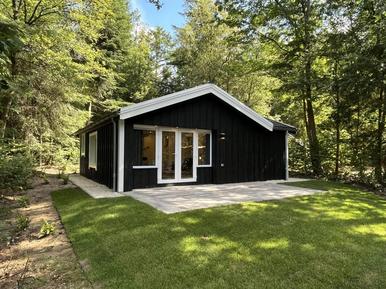 Gemütliches Ferienhaus : Region Ruinen für 4 Personen
