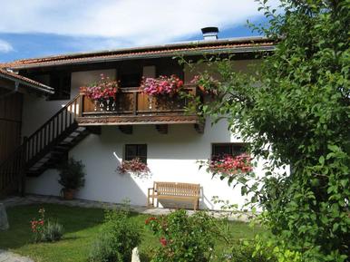 Gemütliches Ferienhaus : Region Aschau im Chiemgau für 4 Personen