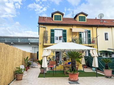 Gemütliches Ferienhaus : Region Ligurien für 10 Personen