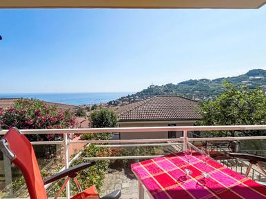  Für 4 Personen: Hübsches Apartment / Ferienwohnung in der Region San Lorenzo al Mare