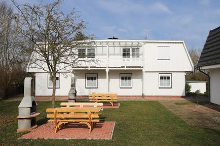  Für 5 Personen: Hübsches Apartment / Ferienwohnung in der Region Putbus-Lonvitz