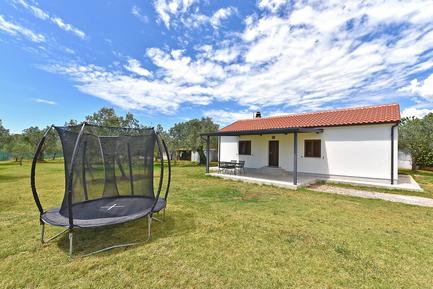 Gemütliches Ferienhaus : Region Fazana für 5 Personen