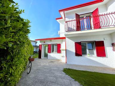Gemütliches Ferienhaus : Region Porto Santa Margherita für 8 Personen