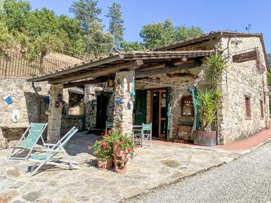 Gemütliches Ferienhaus : Region Carignano di Lucca für 4 Personen