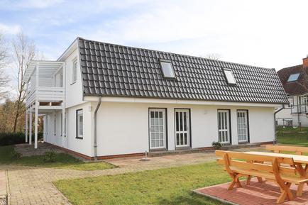  Für 5 Personen: Hübsches Apartment / Ferienwohnung in der Region Putbus-Lonvitz