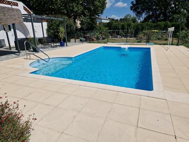  Für 6 Personen: Hübsches Apartment / Ferienwohnung in der Region Saint-Hilaire-de-Brethmas