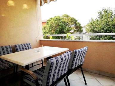  Für 4 Personen: Hübsches Apartment / Ferienwohnung in der Region Biograd Na Moru