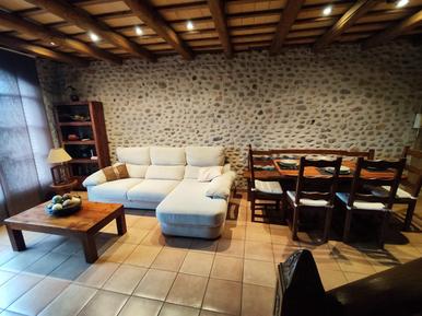 Gemütliches Ferienhaus : Region L'Armentera für 6 Personen