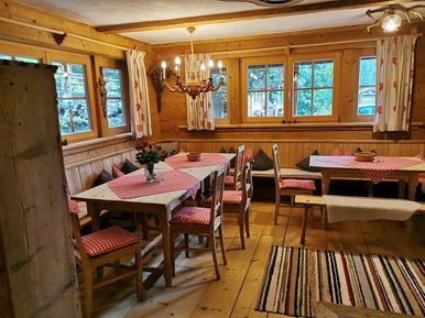 Gemütliches Ferienhaus : Region Mayrhofen für 17 Personen