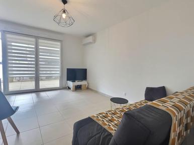  Für 5 Personen: Hübsches Apartment / Ferienwohnung in der Region Sérignan