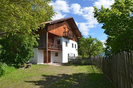 Gemütliches Ferienhaus : Region Vöran für 8 Personen