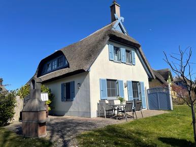 Gemütliches Ferienhaus : Region Glowe für 4 Personen