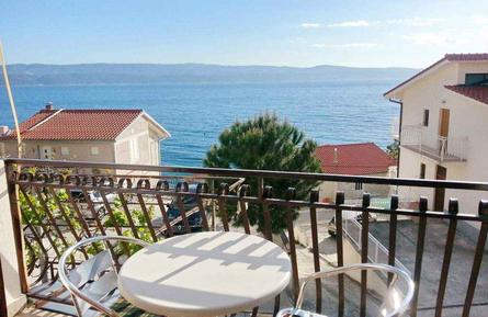  Für 4 Personen: Hübsches Apartment / Ferienwohnung in der Region Makarska Riviera