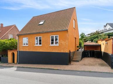  Für 4 Personen: Hübsches Apartment / Ferienwohnung in der Region Svaneke