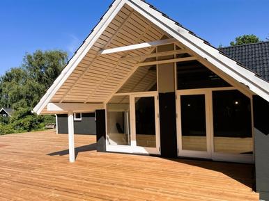 Gemütliches Ferienhaus : Region Ristinge für 10 Personen