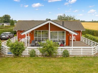Gemütliches Ferienhaus : Region Flovt Strand für 6 Personen