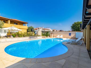  Für 3 Personen: Hübsches Apartment / Ferienwohnung in der Region Zbandaj