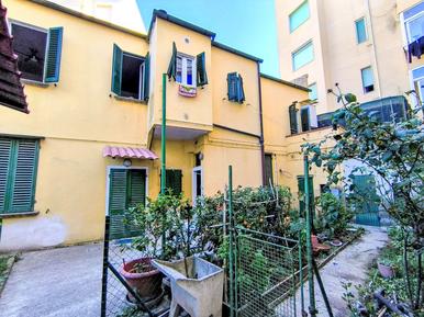 Gemütliches Ferienhaus : Region Follonica für 5 Personen